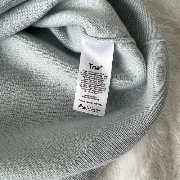 Aritzia TNA Cotton Sweater Vest - Picture 3 of 3